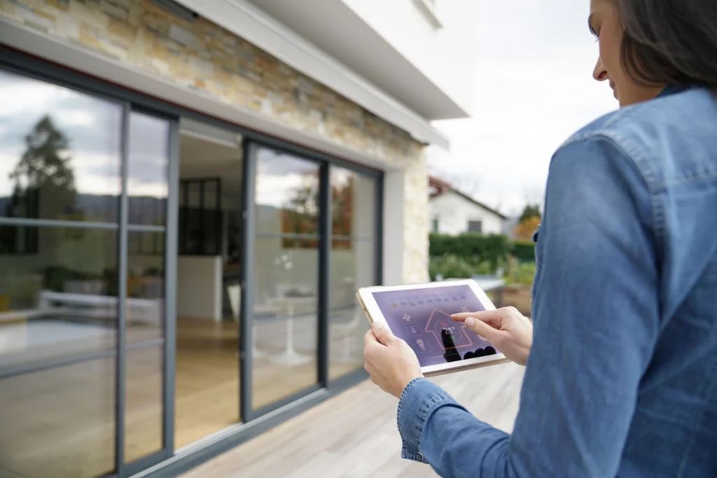 Utilisation du smart Home pour augmenter la sécurité et le confort de sa maison.