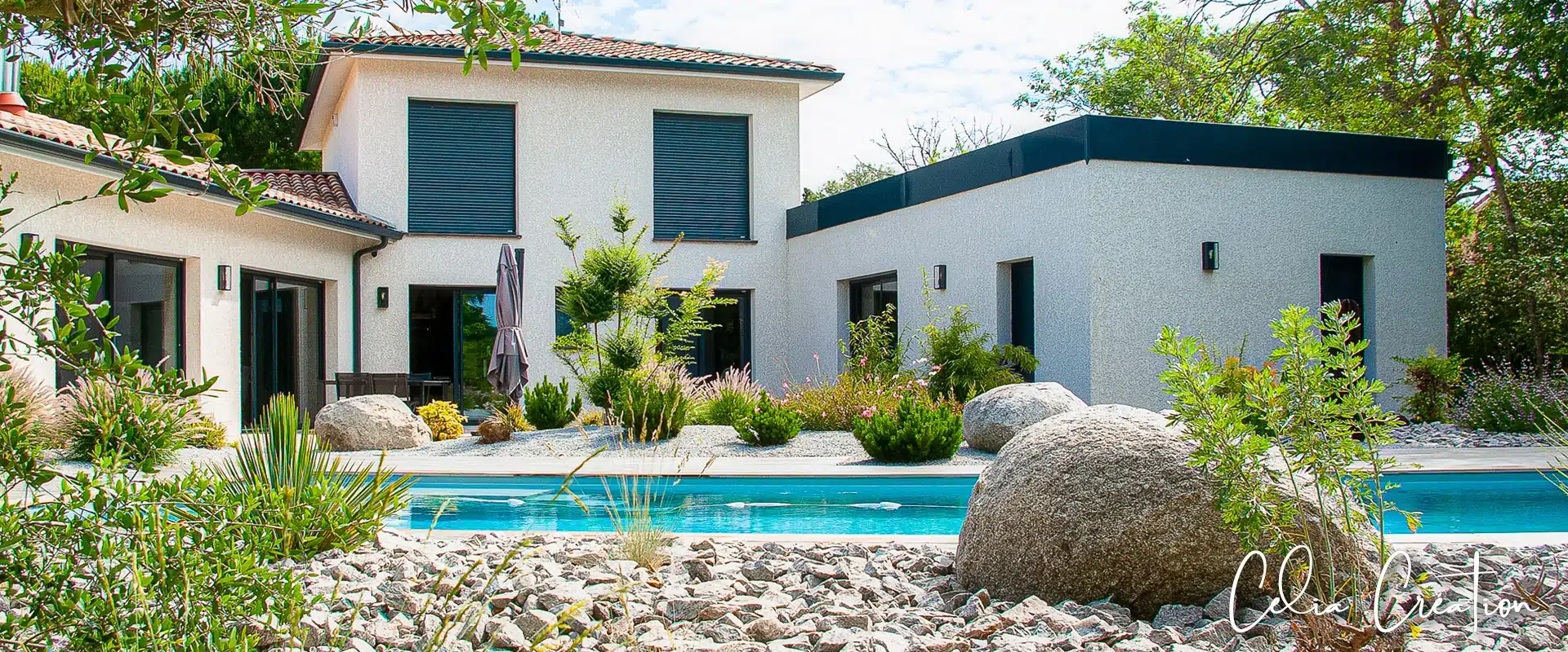Luxueuse villa individuelle à Blagnac par CELIA Création, alliant design contemporain et éléments architecturaux haut de gamme